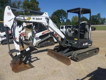 Main image Bobcat E35i
